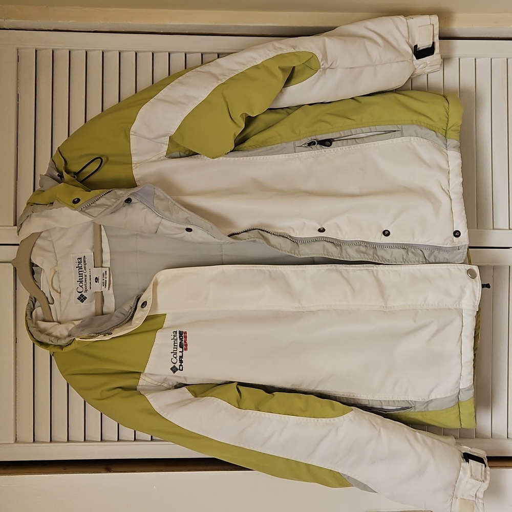 Columbia Challenge Series Jacket - Womens XL - Worn A Few Times